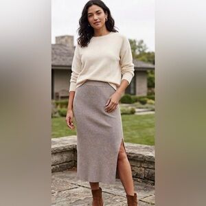 Abercrombie and Fitch Ribbed Knit Midi Skirt with Side Slit Size Small